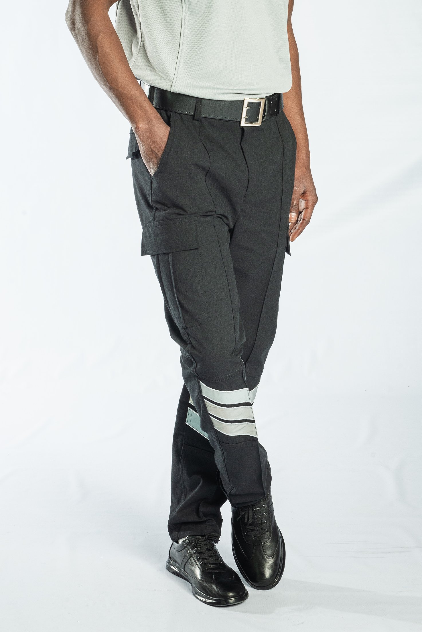 İş Kıyafetleri | Özel Güvenlik Pantolonu | Konemon Tekstil | iş elbiseleri | iş ayakkabısı | iş kıyafeti satan yerler